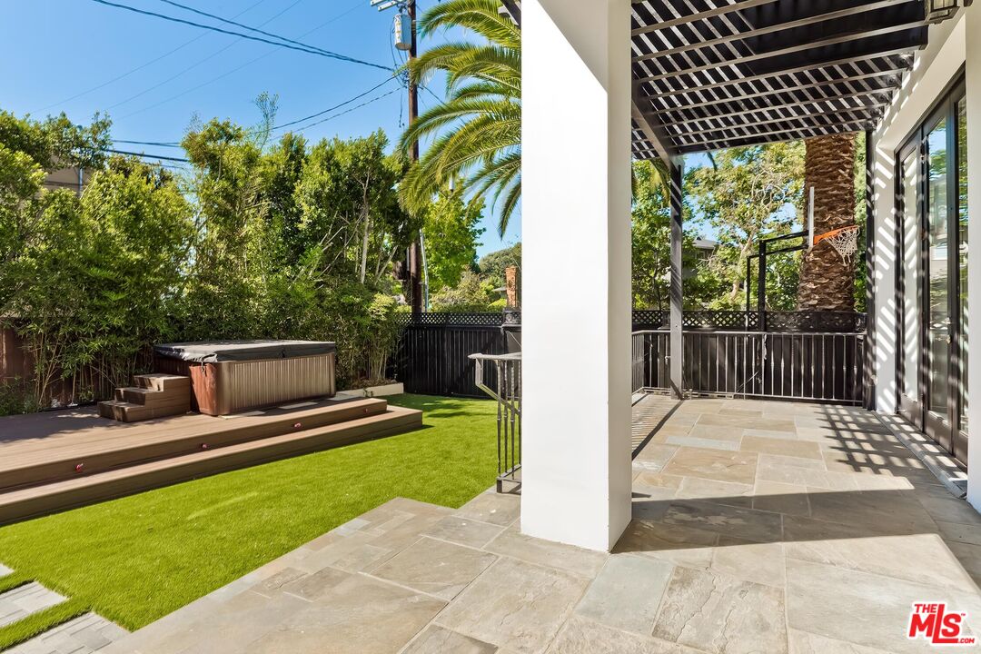 2890 Forrester Dr