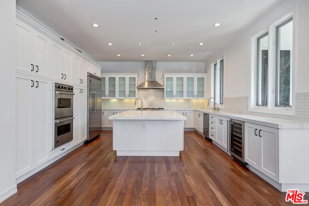 2890 Forrester Dr