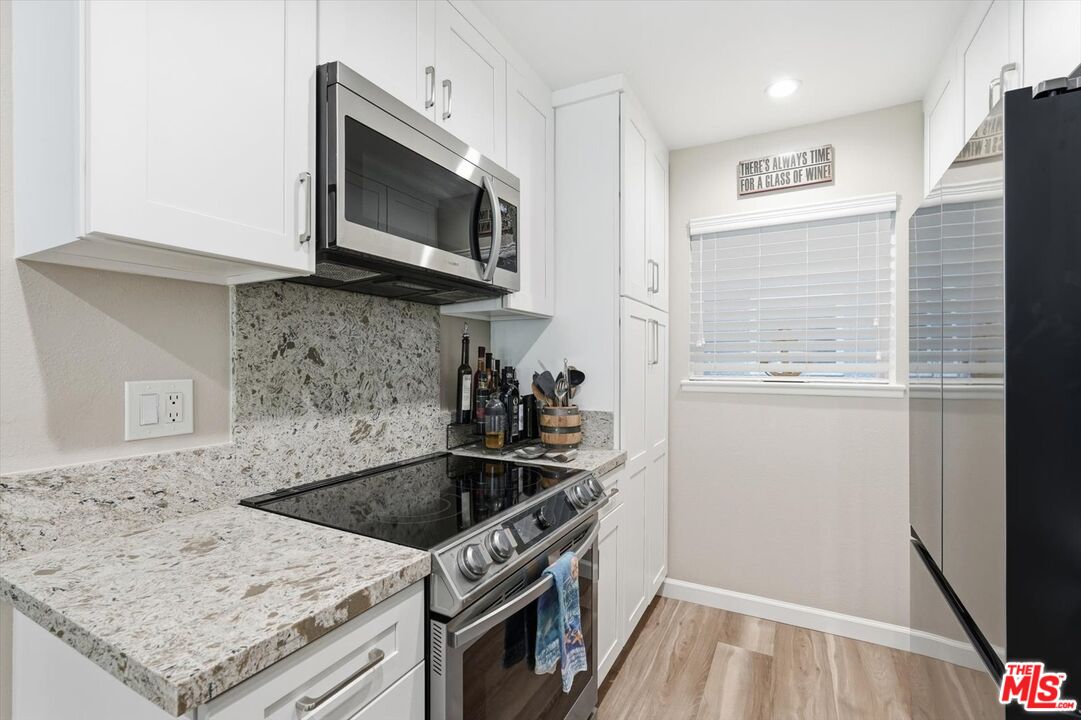 240 The Village Unit: 210