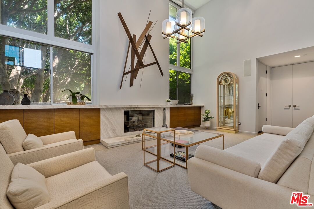1730 California Ave Unit: 4