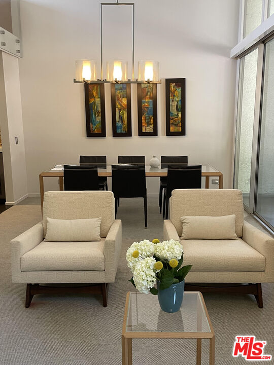 1730 California Ave Unit: 4