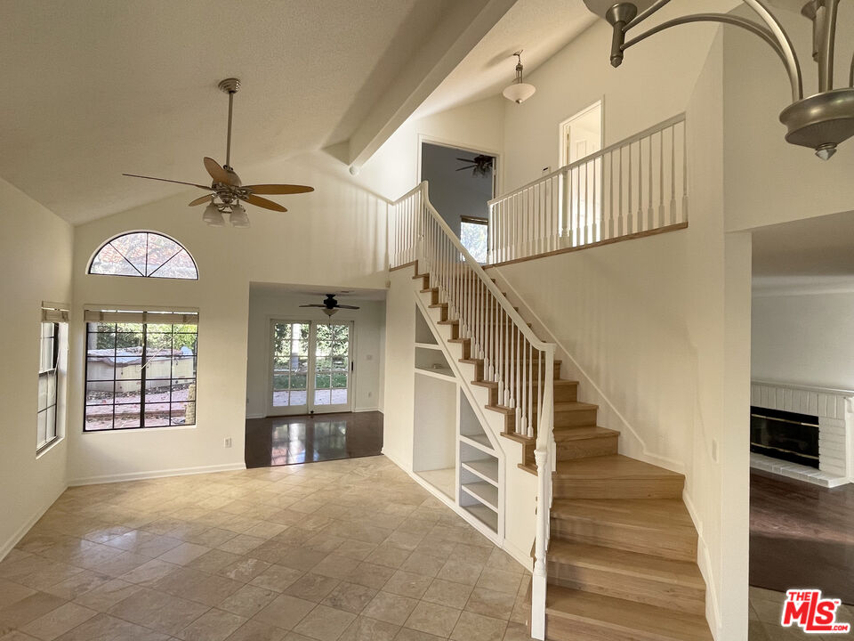 4136 Arroyo Willow Ln