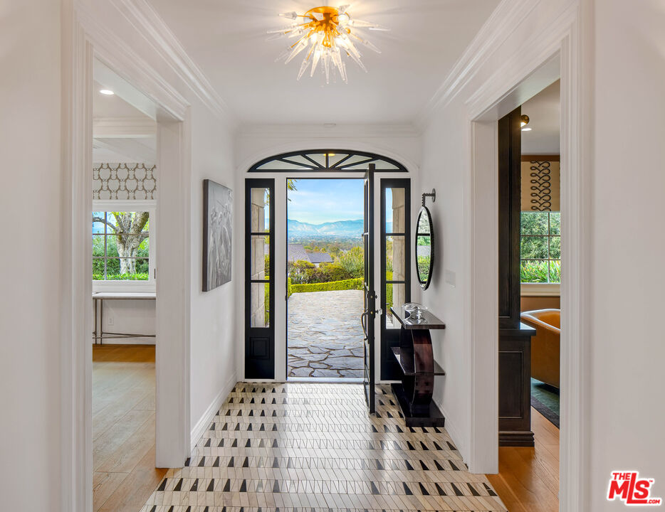 4621 Balboa Ave