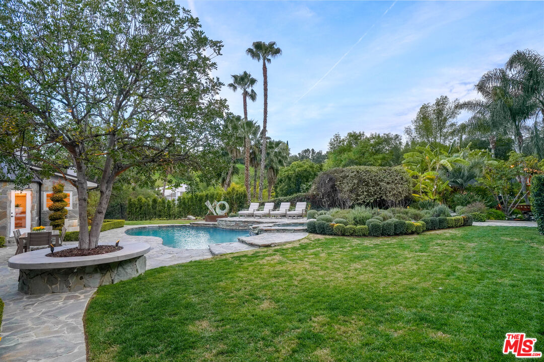4621 Balboa Ave