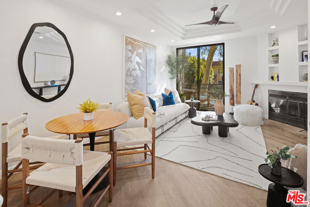 2500 Abbot Kinney Blvd Unit: 7