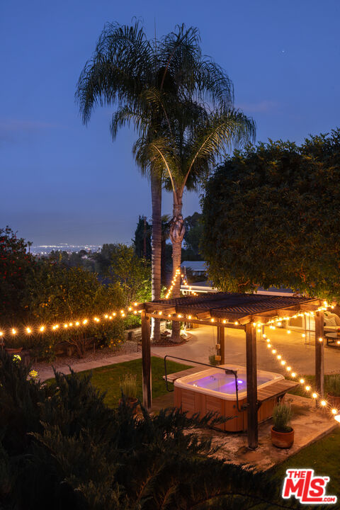 20523 Miranda Pl