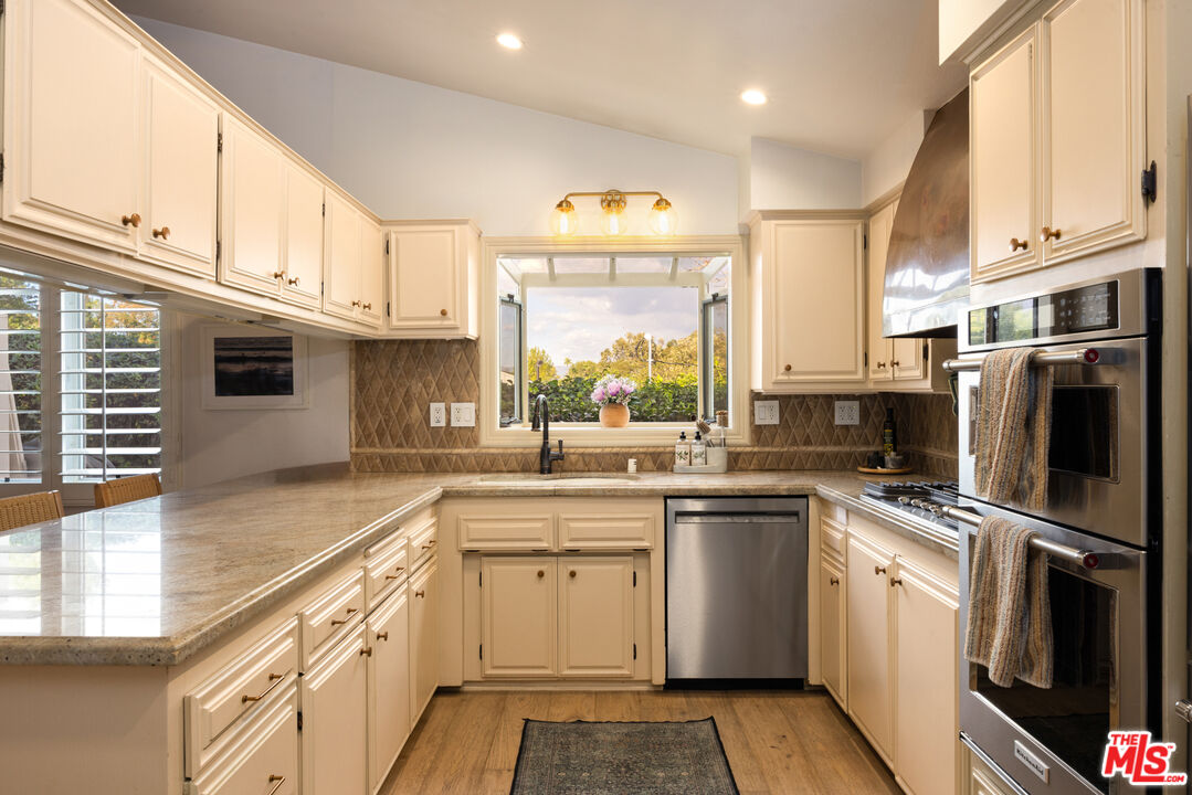 20523 Miranda Pl