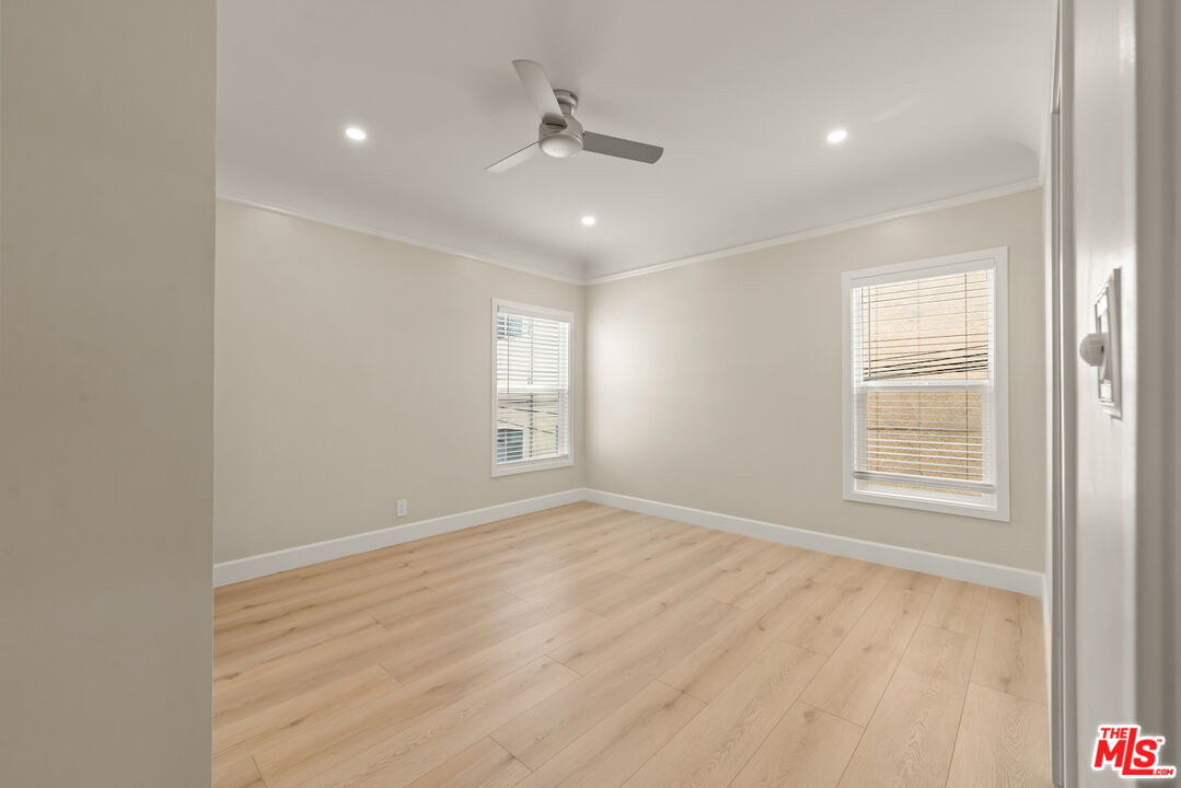 1117 S Wooster St Unit: 1119 1/2