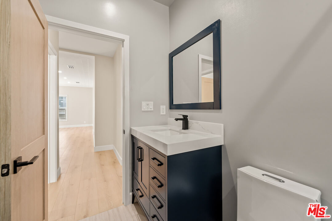 1117 S Wooster St Unit: 1119 1/2