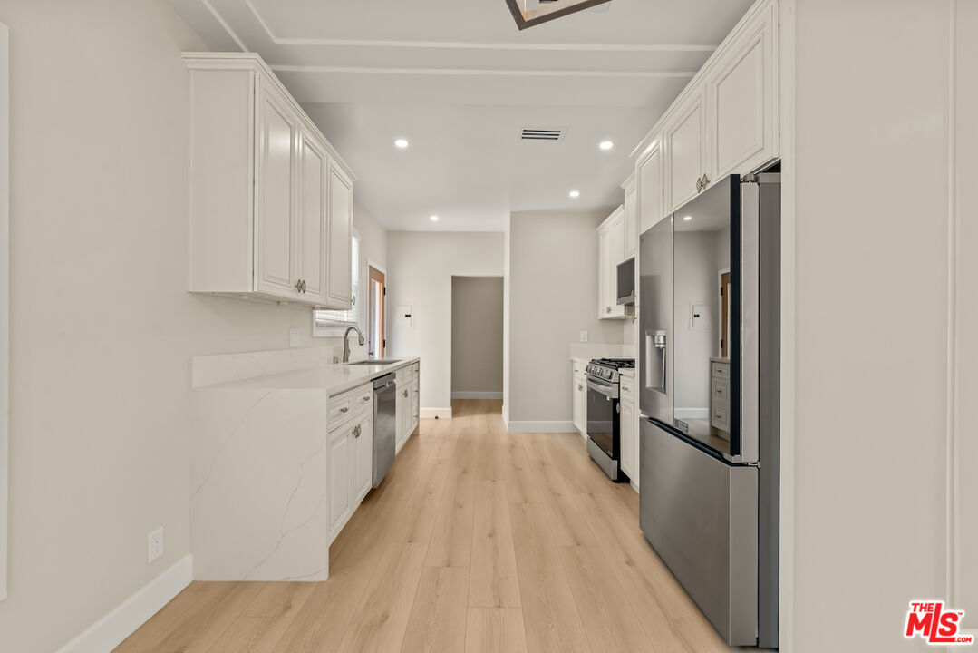 1117 S Wooster St Unit: 1119 1/2