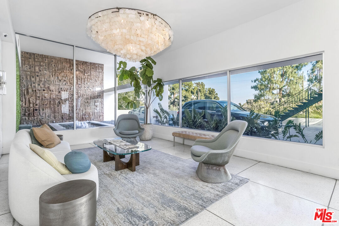 8787 Shoreham Dr Unit: 610