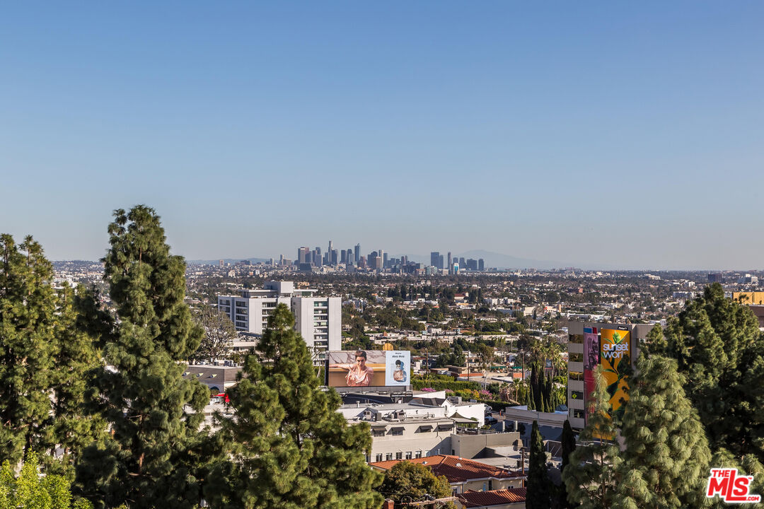 8787 Shoreham Dr Unit: 610