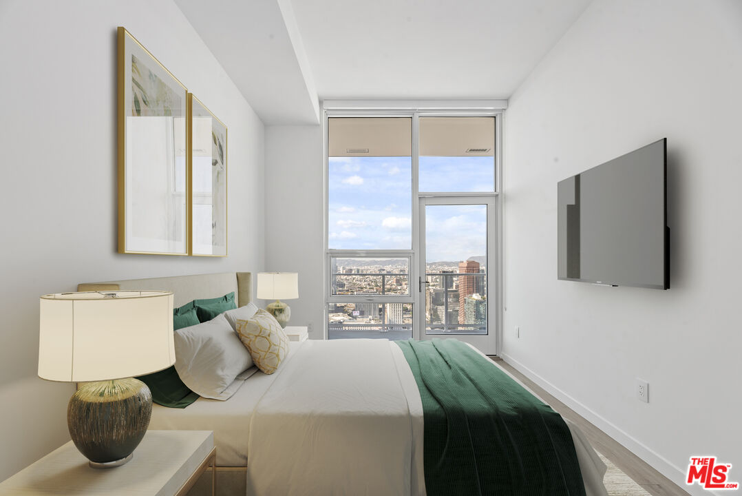 230 W Olympic Blvd Unit: 4702