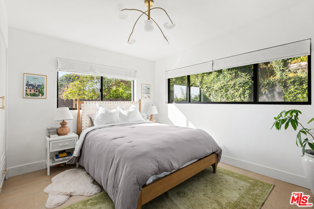 2767 La Cuesta Dr