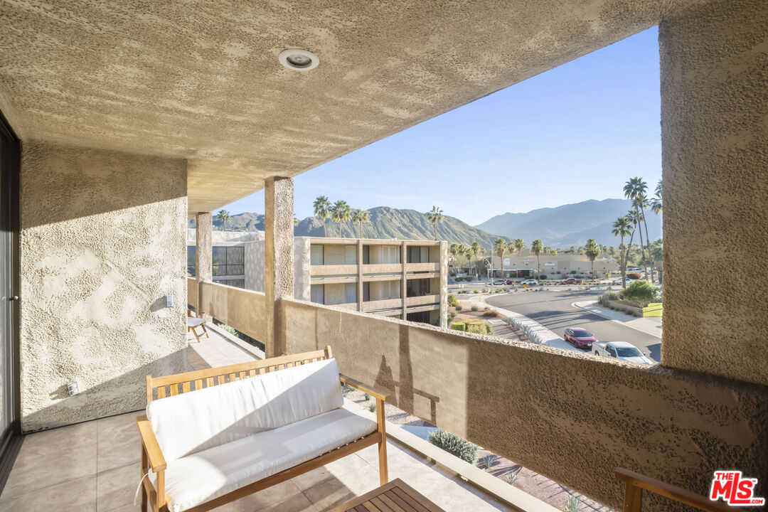 1630 S La Reina Way Unit: 3A
