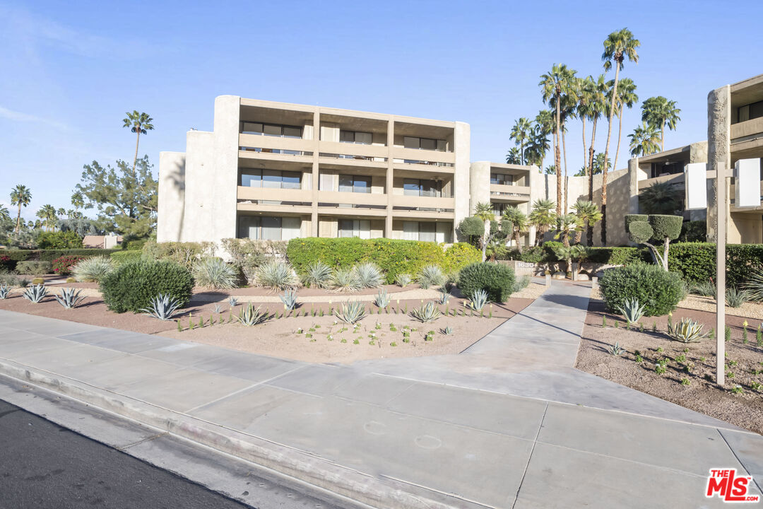 1630 S La Reina Way Unit: 3A