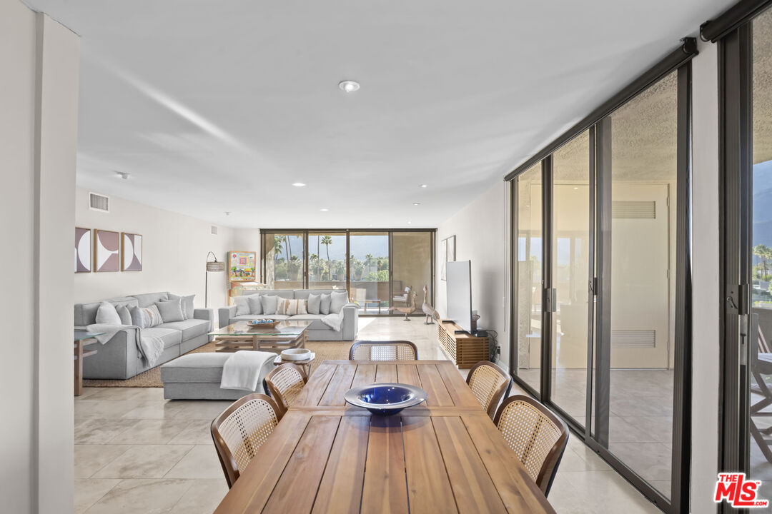 1630 S La Reina Way Unit: 3A