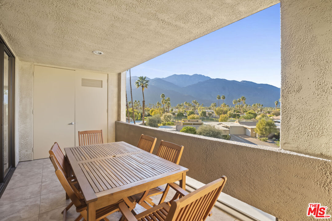 1630 S La Reina Way Unit: 3A
