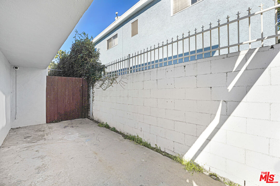 1937 S Shenandoah St