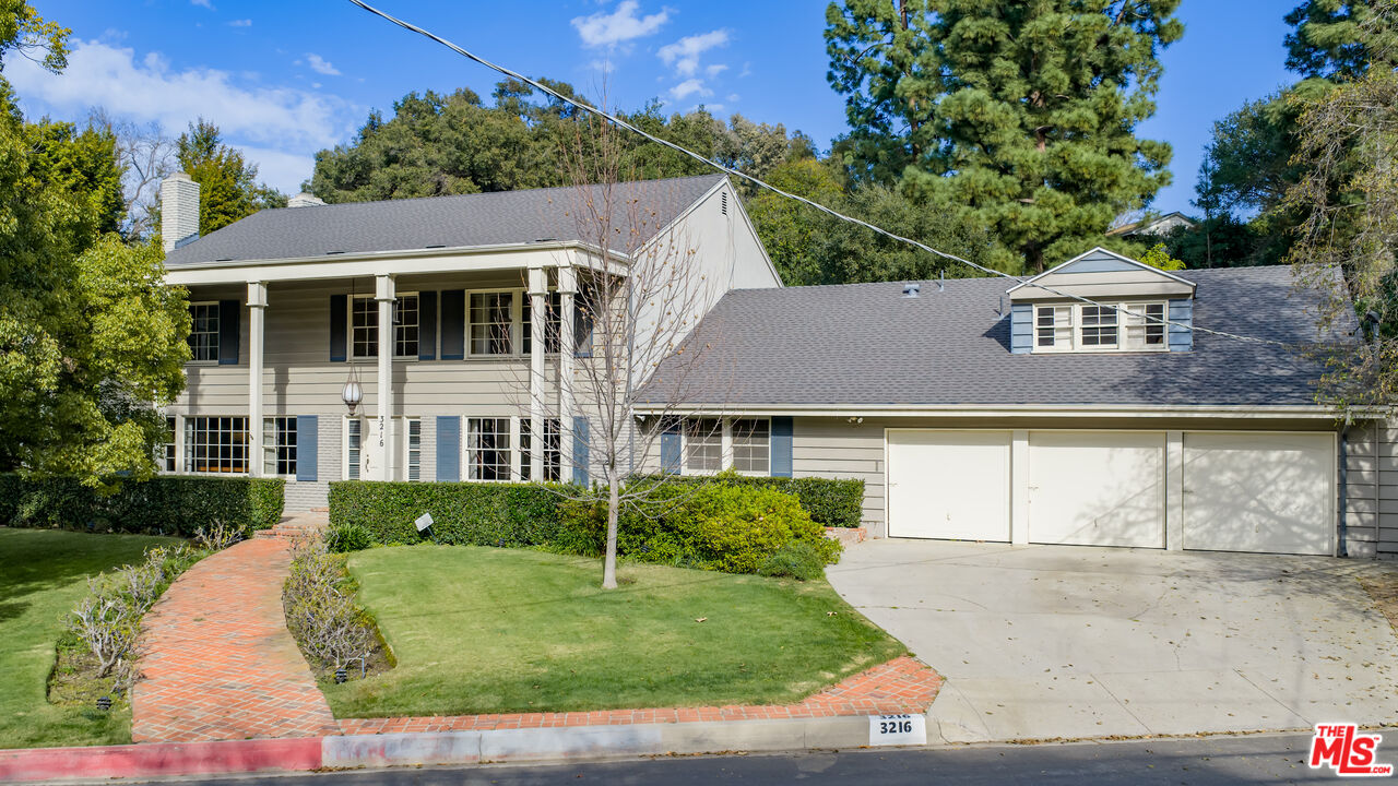 3216 Fryman Rd