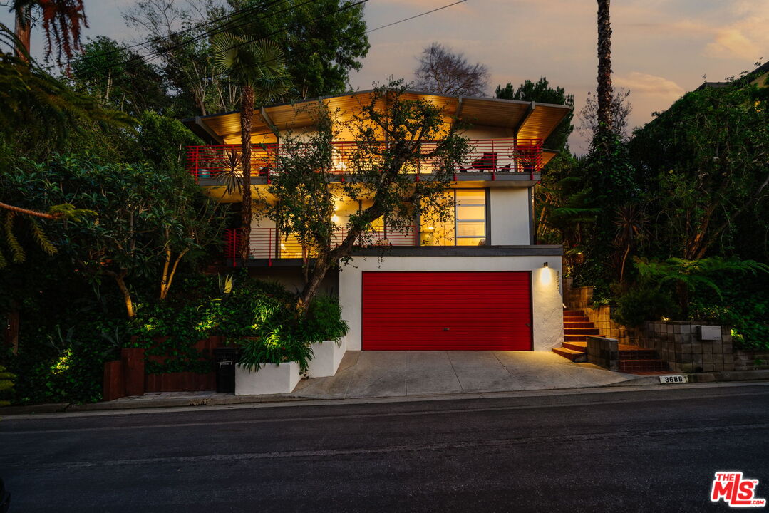 3688 Buena Park Dr