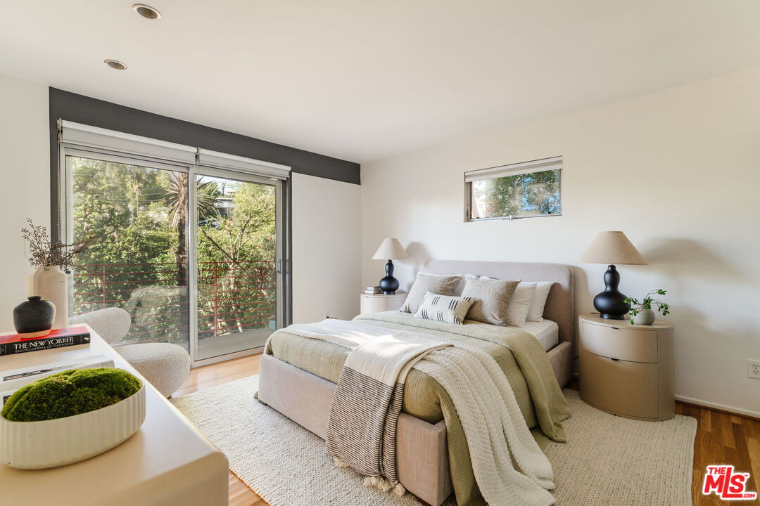 3688 Buena Park Dr