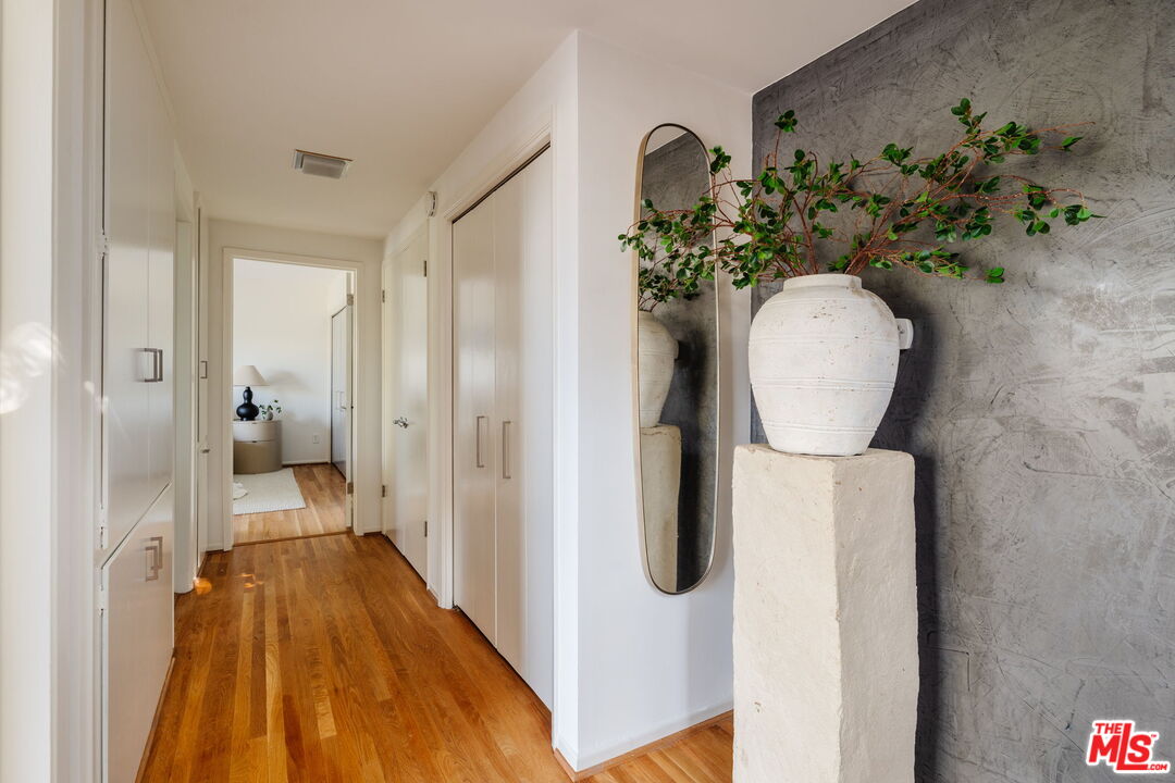 3688 Buena Park Dr