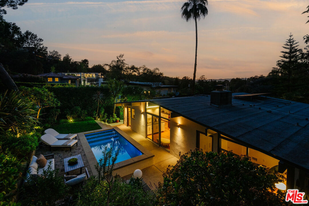 3688 Buena Park Dr