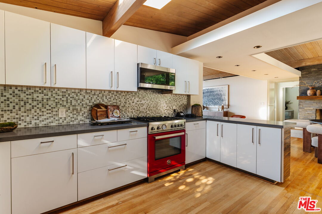 3688 Buena Park Dr