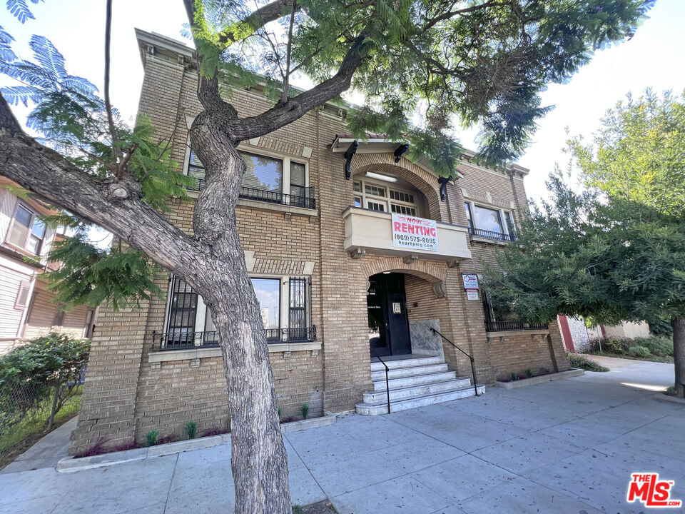 444 Chestnut Ave