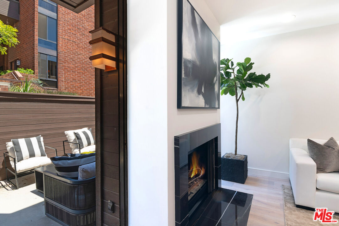 1033 Carol Dr Unit: T13