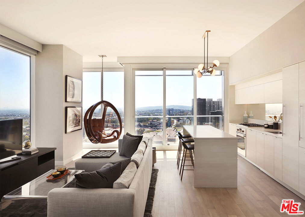 10000 Santa Monica Blvd Unit: 2205