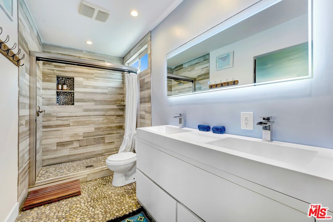 29231 Heathercliff Rd Unit: 1