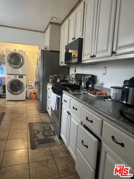 1950 Magnolia Ave