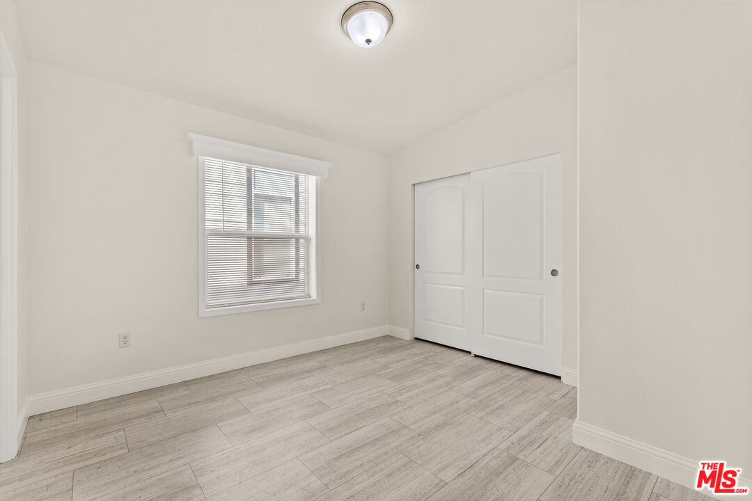 8250 Lankershim Blvd Unit: 185