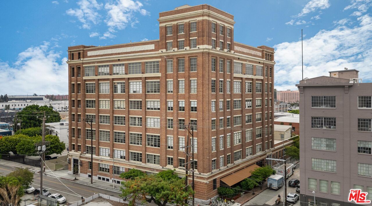 1850 Industrial St Unit: 710