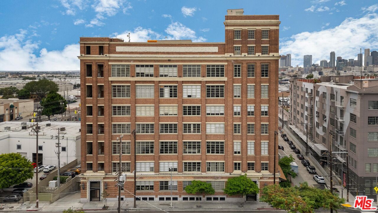 1850 Industrial St Unit: 710