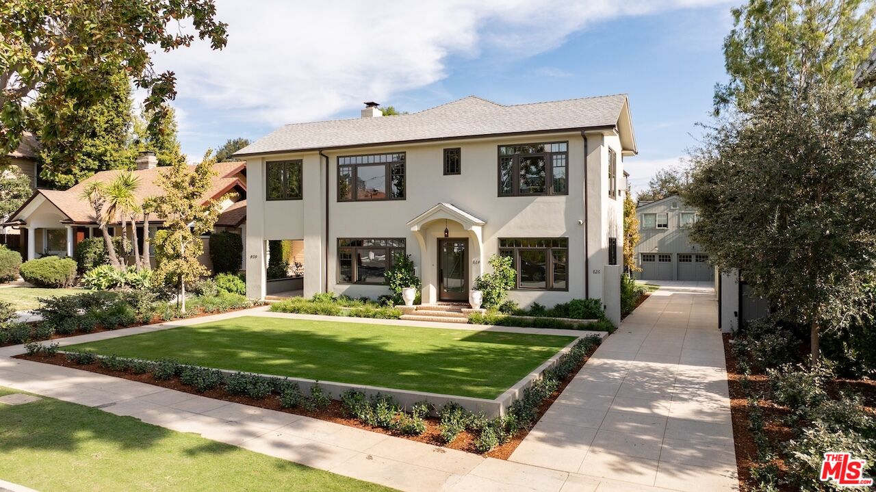 824 Brent Ave