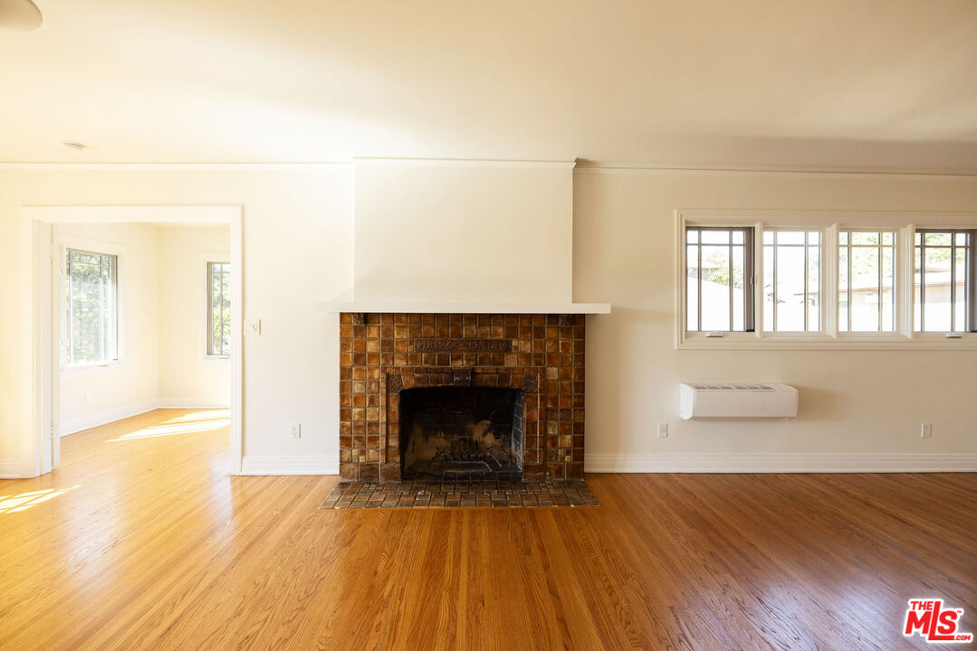 824 Brent Ave