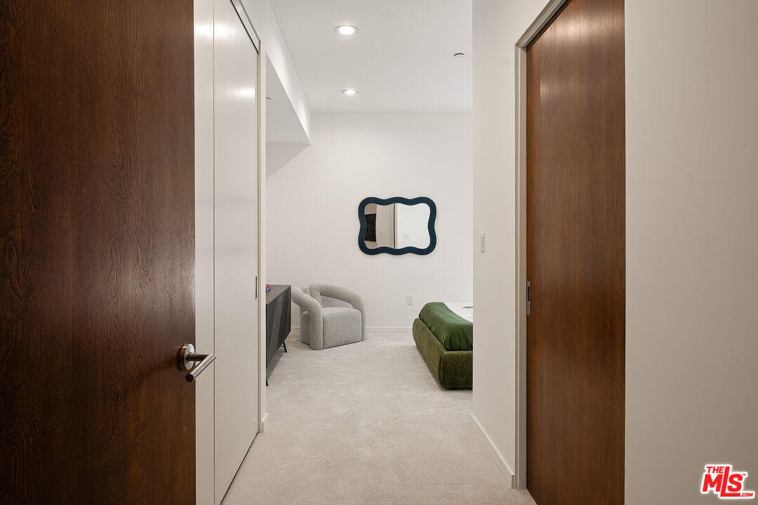 12504 Woodbridge St Unit: 203