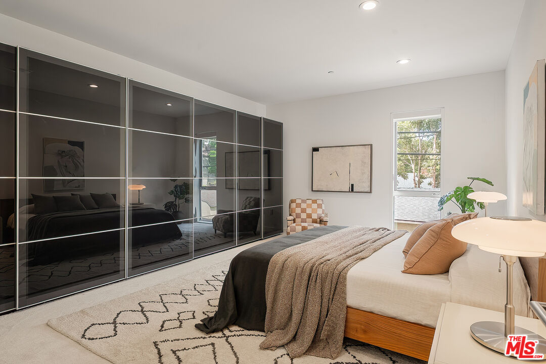 12504 Woodbridge St Unit: 203