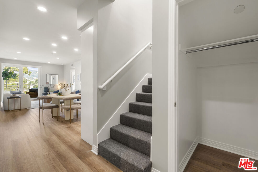 7428 Santa Monica Blvd Unit: PH 501