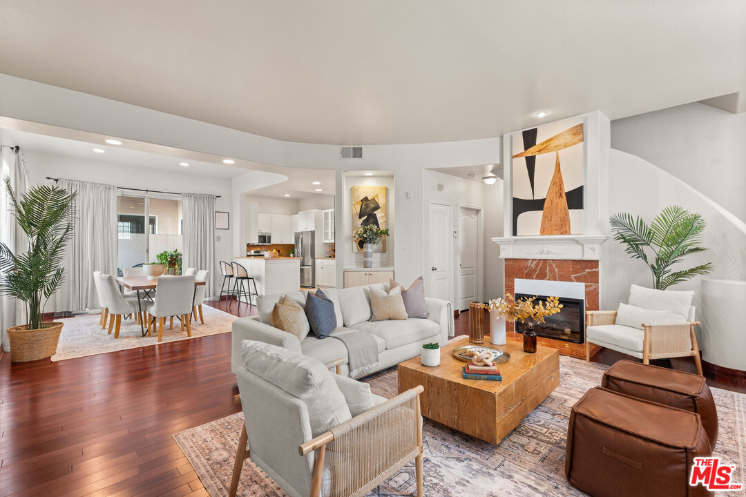 4057 W 147th St Unit: 105