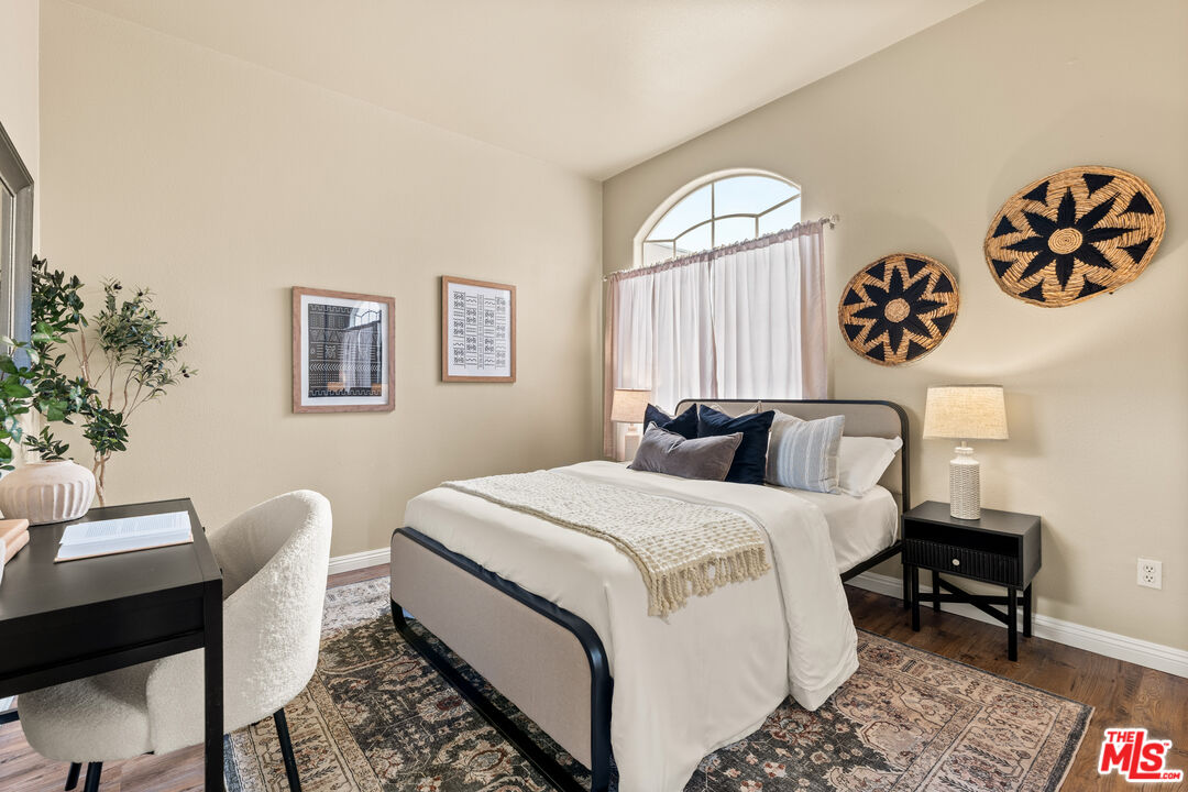 4057 W 147th St Unit: 105
