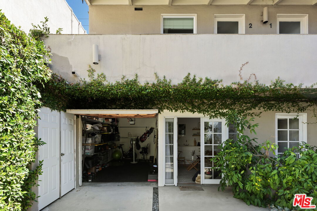 804 Westmount Dr