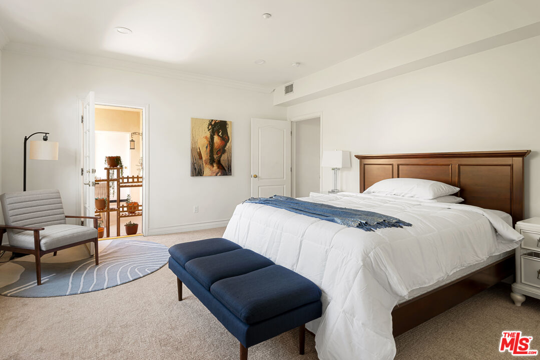 1707 Malcolm Ave Unit: PH400