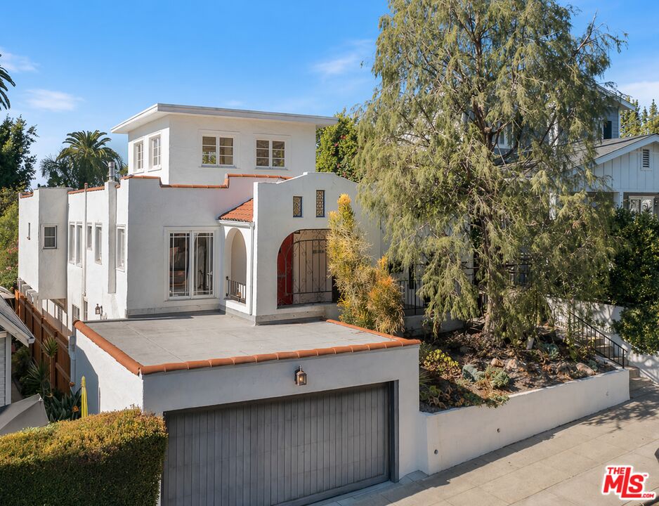 1007 Sanborn Ave