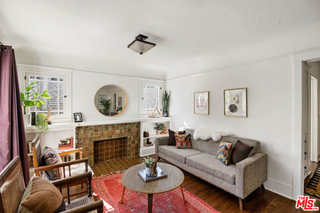 1007 Sanborn Ave