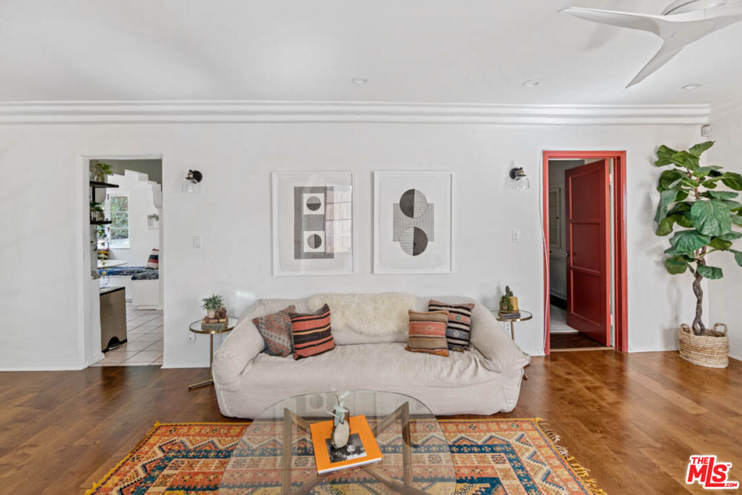 1007 Sanborn Ave