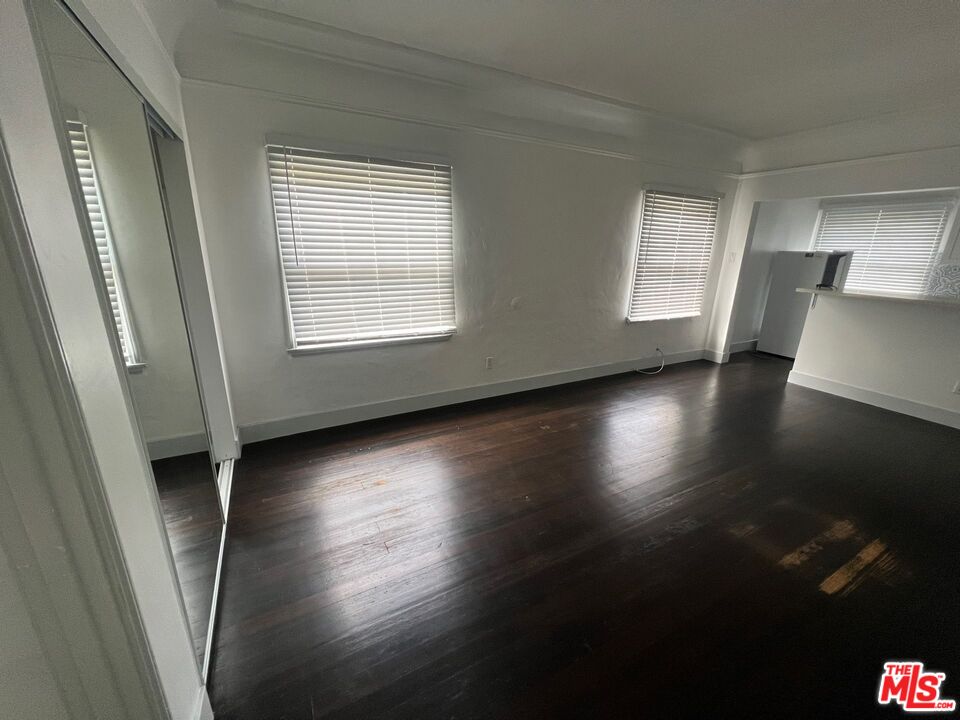 1217 Cedar Ave